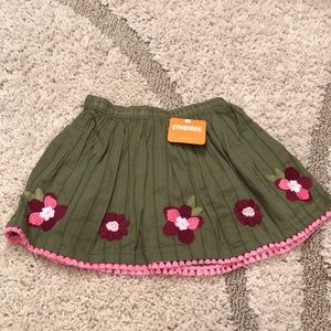 GYMBOREE hunter green embroidered skirt Size 4T